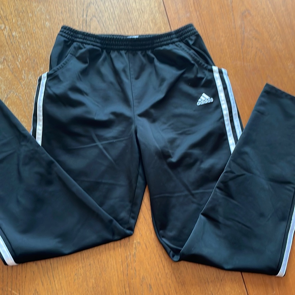 Adidas pants size XL 16